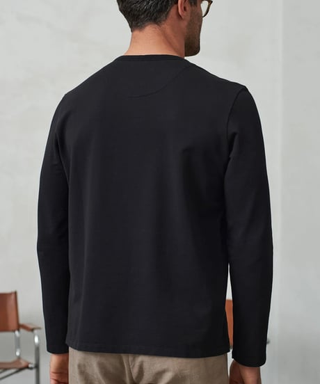 【About Companions】Casual light summer jumper Lars in black