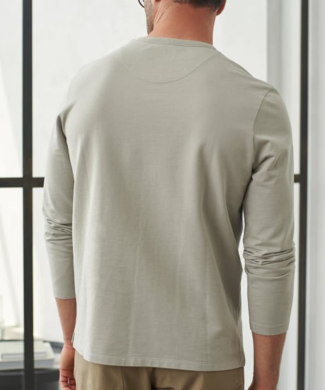 【About Companions】Casual light jumper Lars in reed