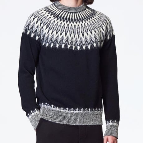 【roberto collina 】ノルディックセーター