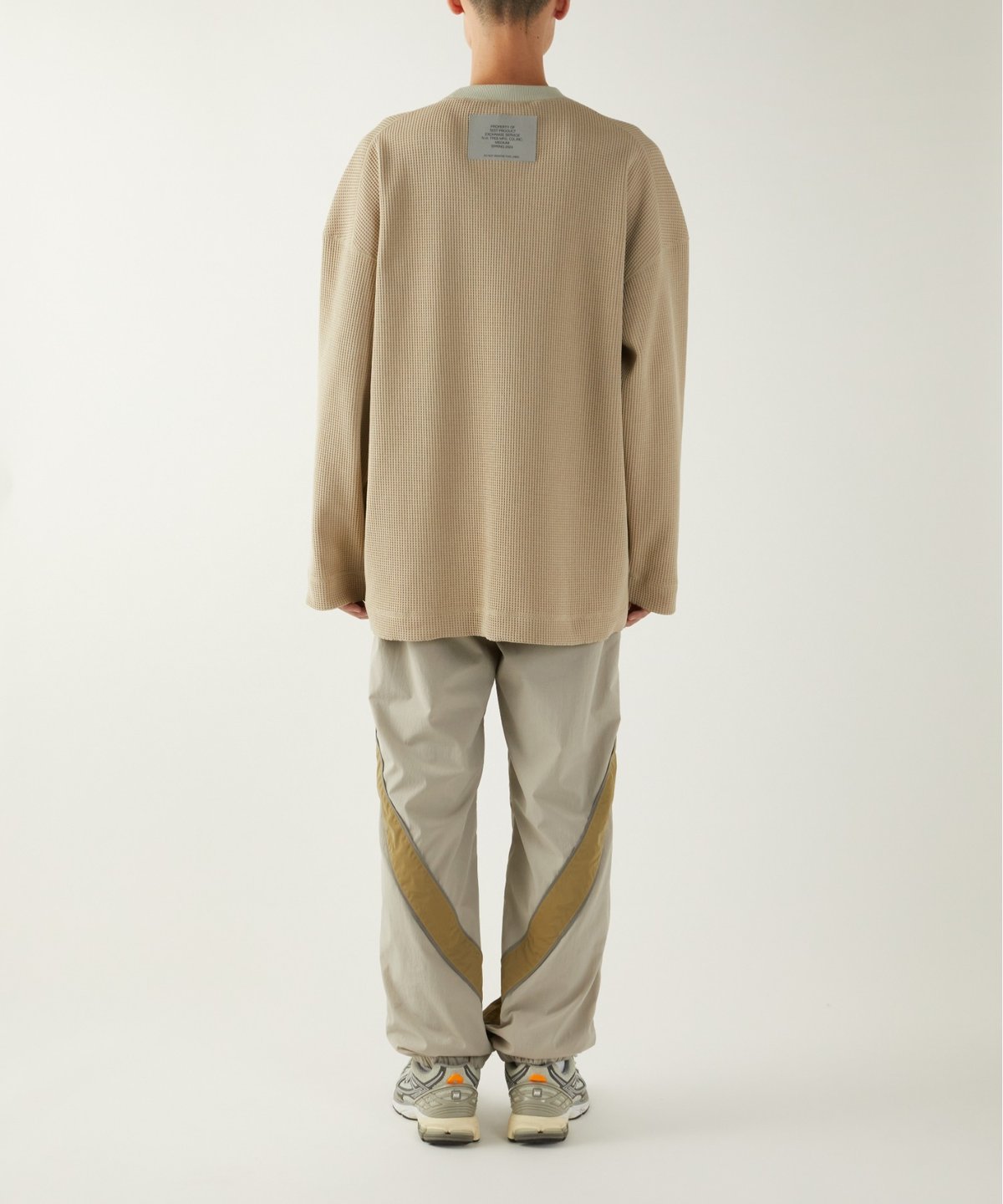 SY32 Mサイズ ベージュ PANEL BORDER SWEATER 【公式通販】
