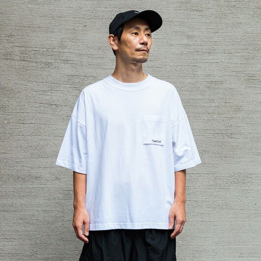 美品】narifuri シアサッカフードーシャツ 美品】narifuri シアサッカ