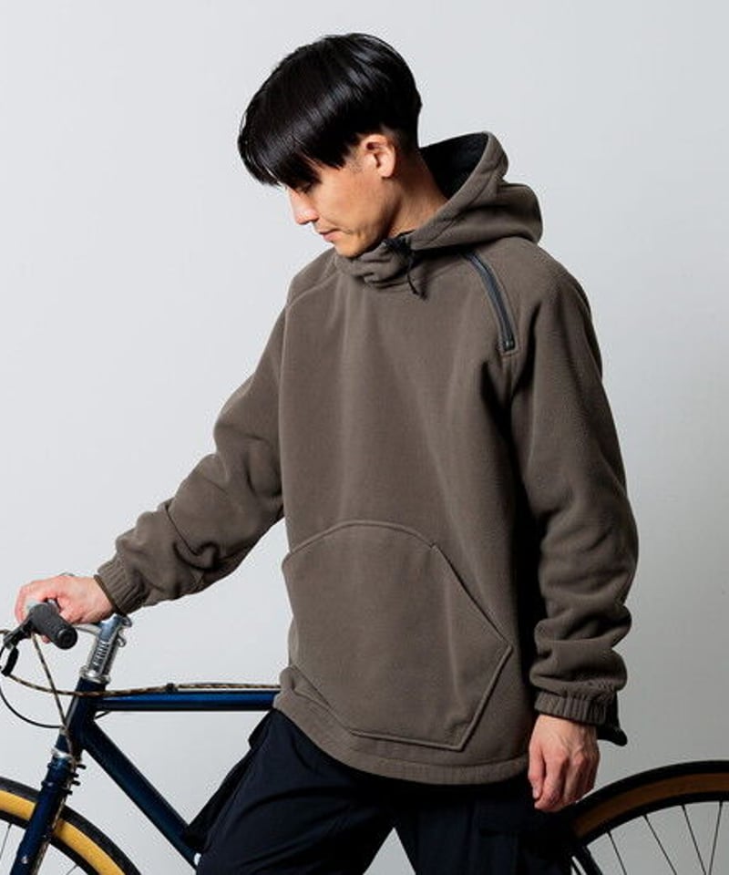 narifuri × WILD THINGS】 POLARTEC ハーフジップパーカー |