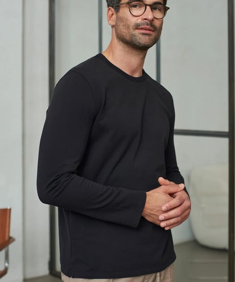 【About Companions】Casual light summer jumper Lars in black