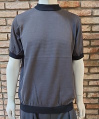 【Augusto.R】Washable Striped "NumA" neck knit Black × Charcoal