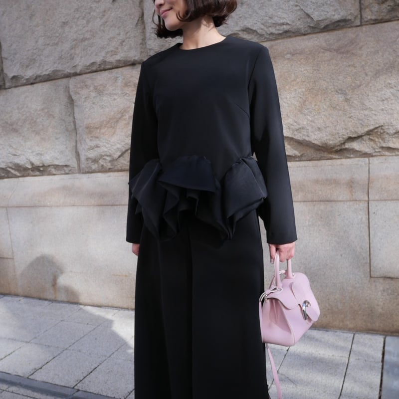 Prima Peplum BL black | HEVE