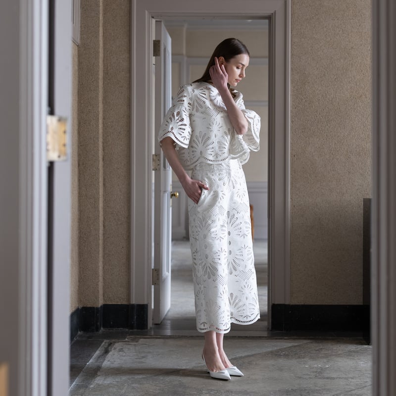 再予約】Leather Lace Scalap PT white | HEVE