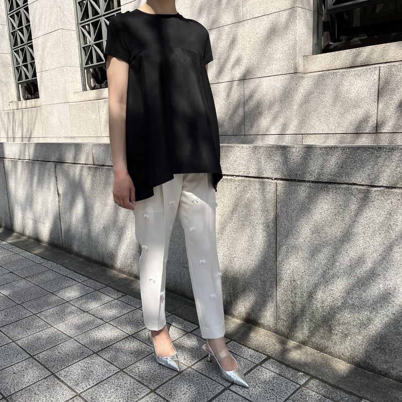 Heve  LADYBUGトップス　ホワイト Ladybug Tops black | HEVE