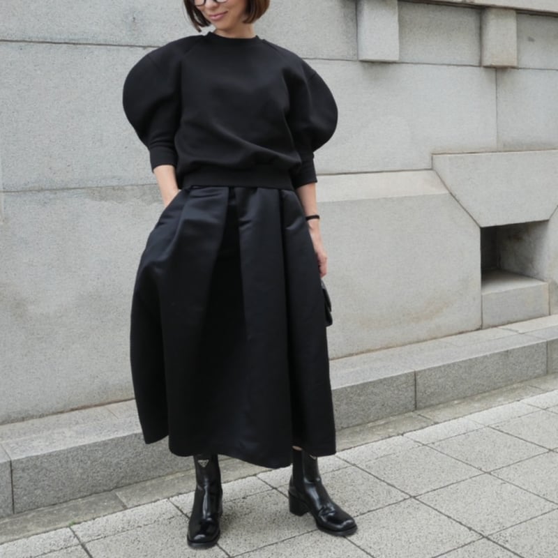 Cloudy Tops black | HEVE