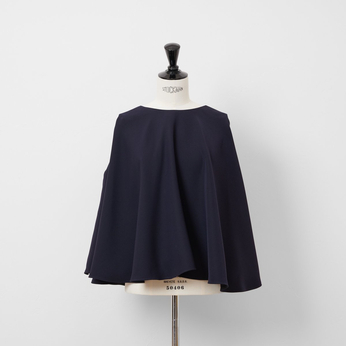 予約】Papillon Blouse navy | HEVE