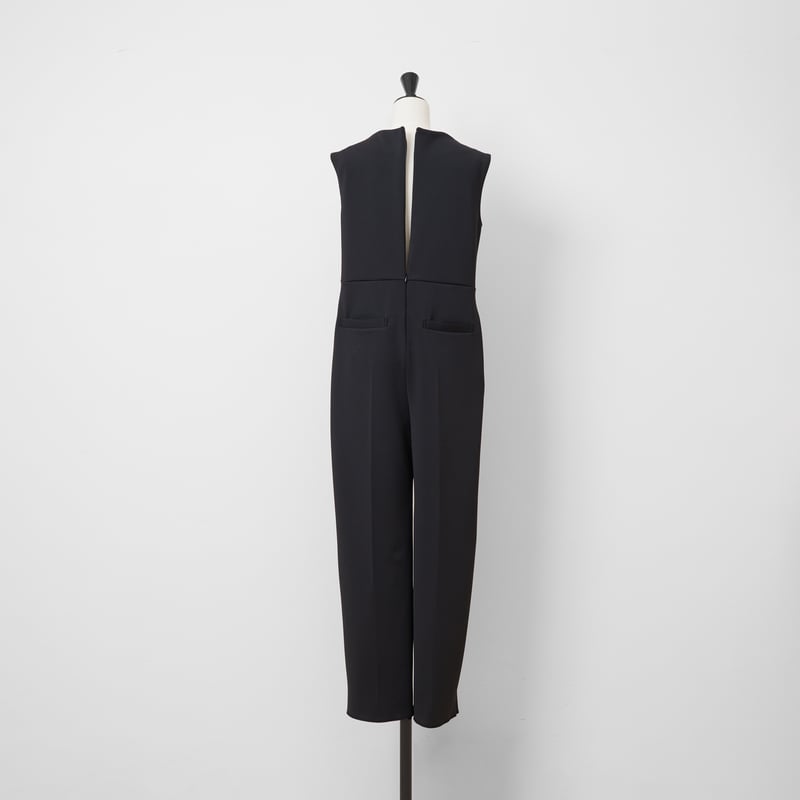 Heart neck all-in-one black | HEVE
