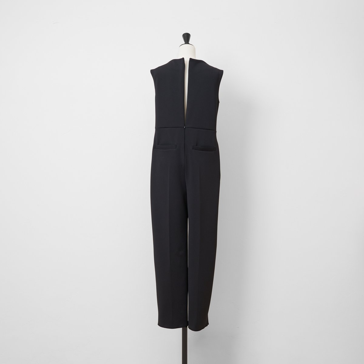 Heart neck all-in-one black | HEVE
