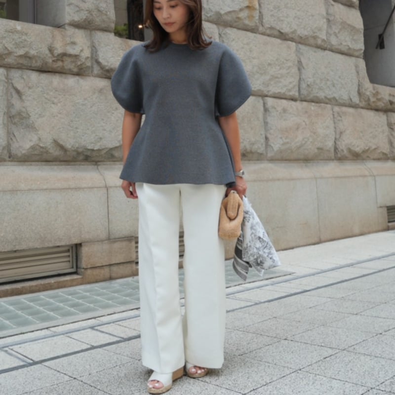 即日発送　Heve ヘイブ　Arch Peplum knit charcoal Arch Peplum knit charcoal | HEVE