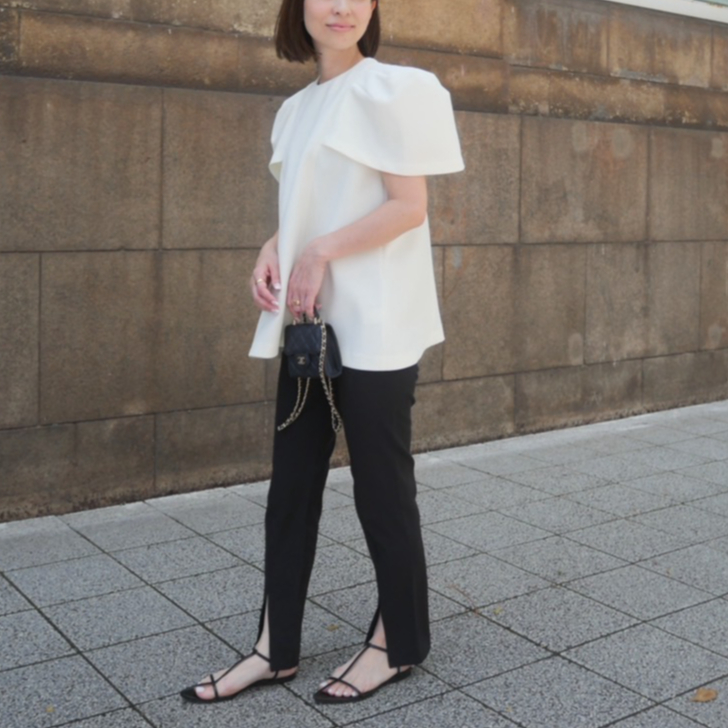 【新品タグ付き】HEVE Swan Grace BL white fit=scale-down,w=1200