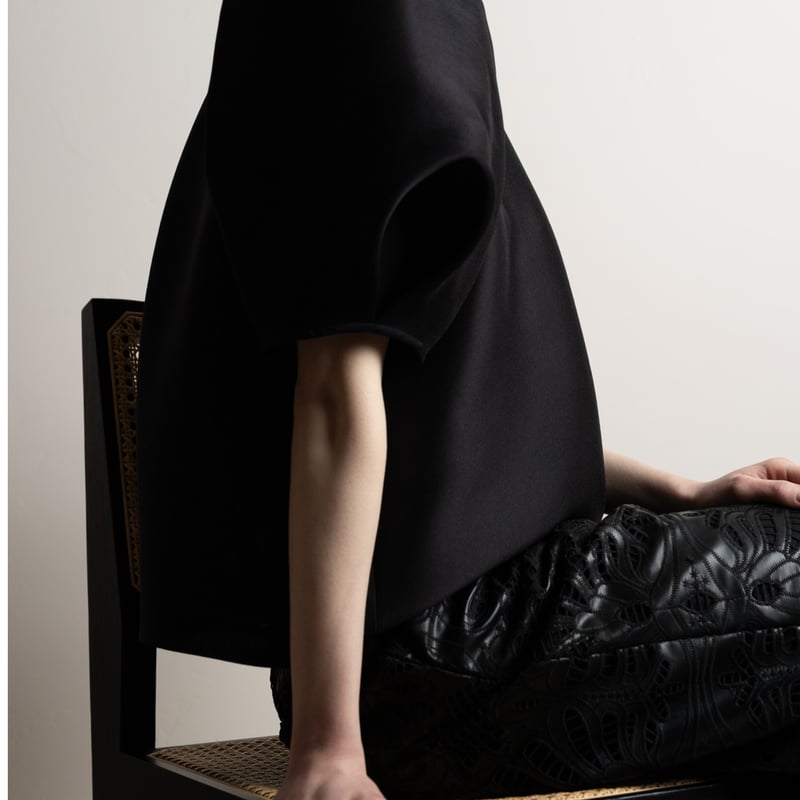 再予約】Leather Lace Scalap PT black | HEVE