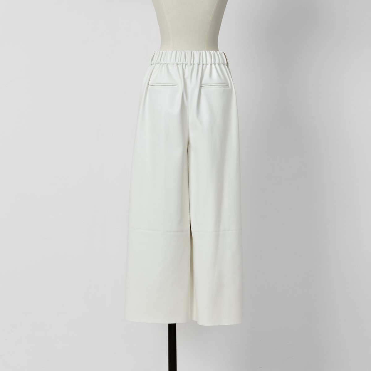 パンツ Funcouture Leather PT white 36 Funcouture Leather PT white | HEVE