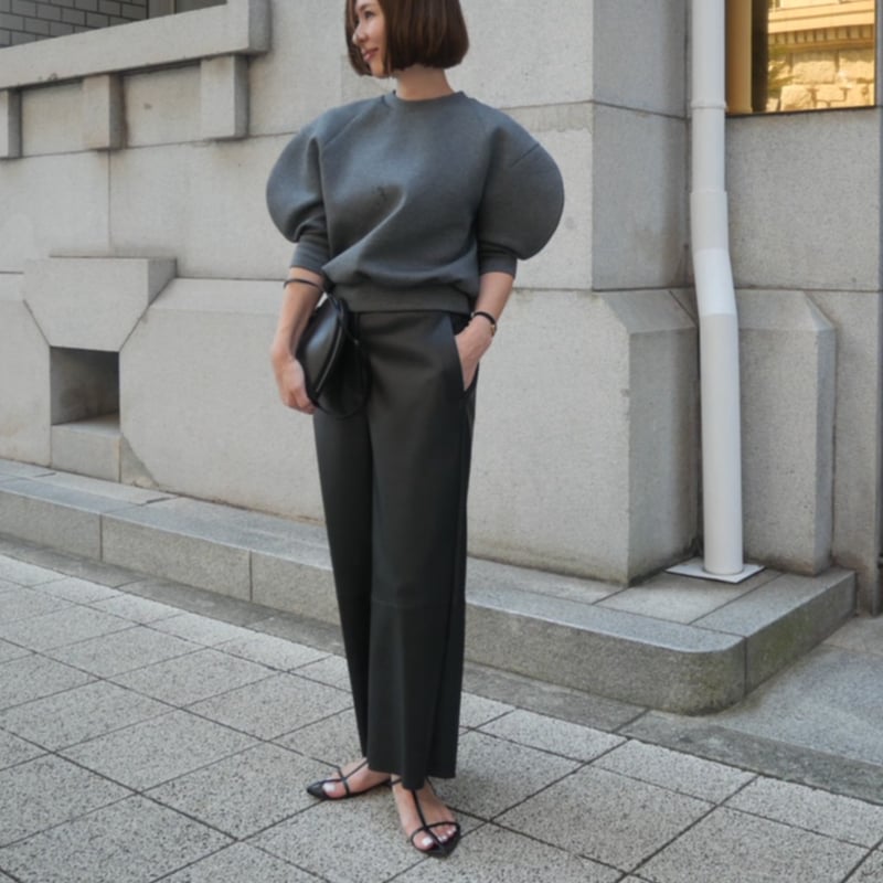 Cloudy Tops charcoal | HEVE