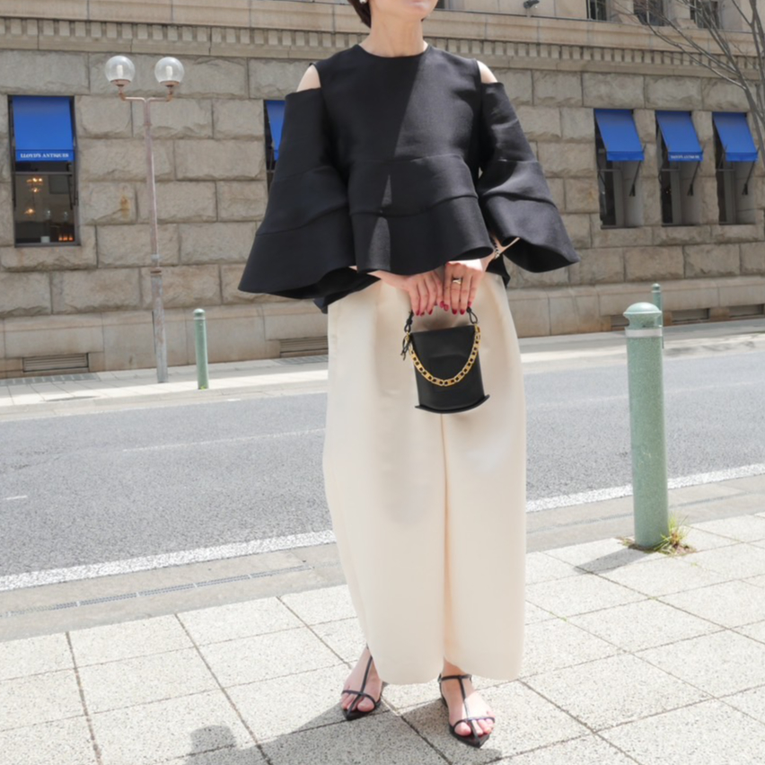 Heve VANILLA シアーサテンガウチョパンツ 36 バニラ