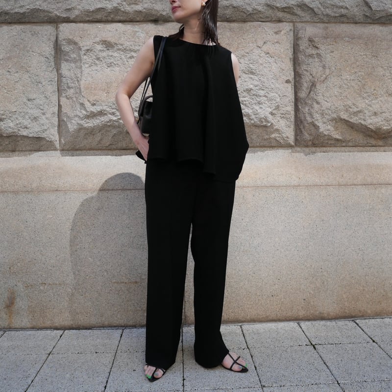 Papillon Blouse black | HEVE