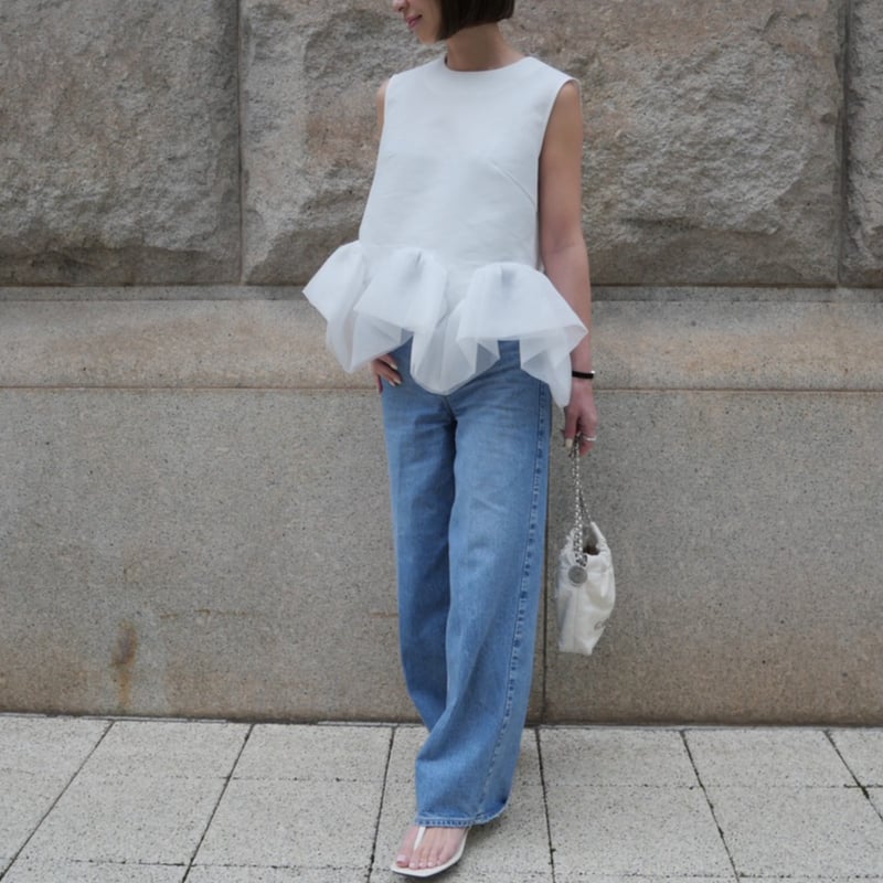 Prima Peplum Sleeveless white | HEVE