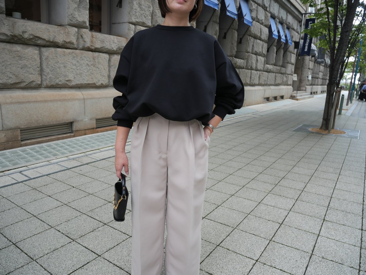 Heve ヘイヴ Cloud Balloon Sweat black 予約】Cloud Balloon Sweat black | HEVE