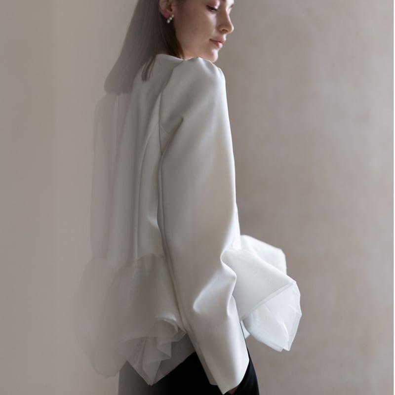Prima Peplum JK white | HEVE