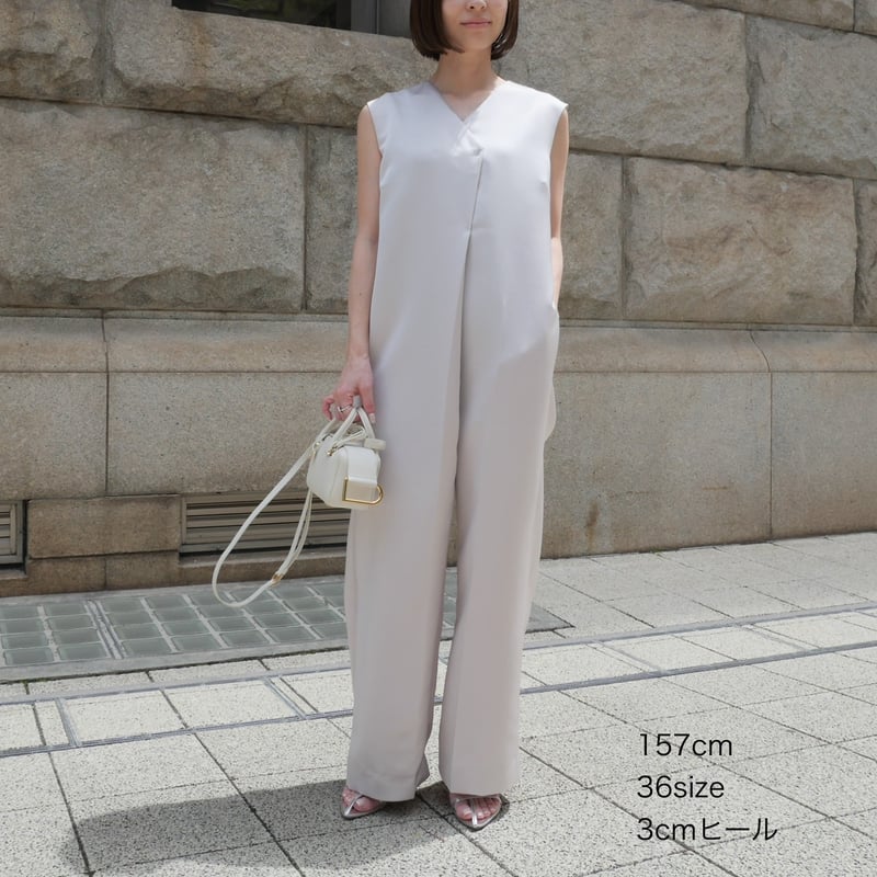 HEVE satin all-in-one グレージュ36新品未使用 satin all-in-one グレージュ | HEVE