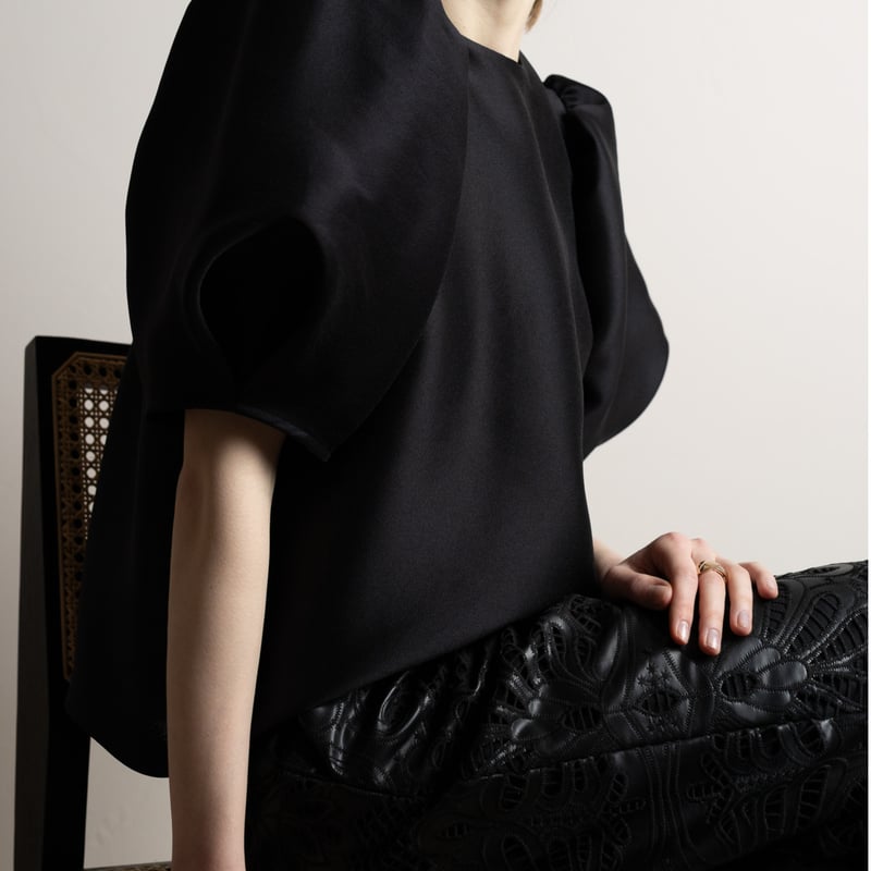 再予約】Leather Lace Scalap PT black | HEVE