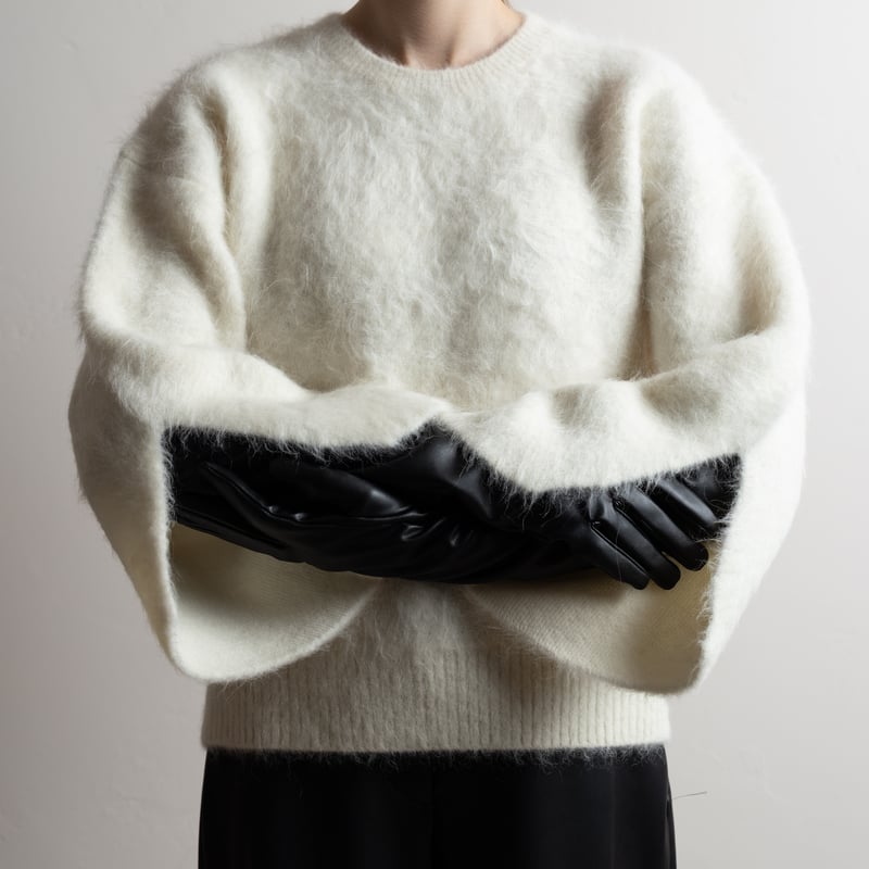 Tulip Sleeve Alpaca Knit ivory | HEVE