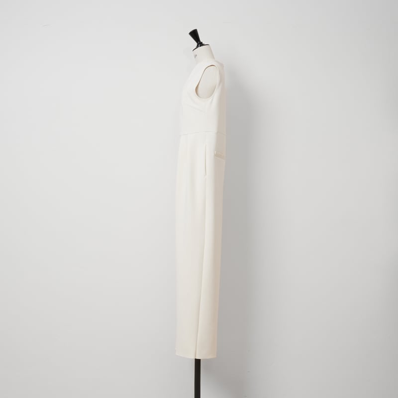 Heart neck all-in-one ecru | HEVE