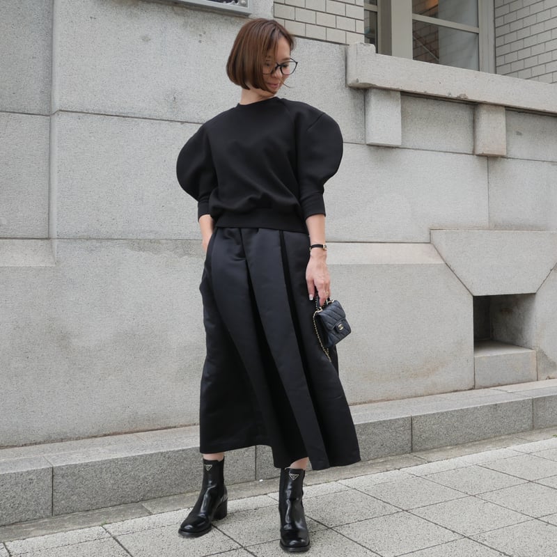 予約】Satin Dress Tuck SK black | HEVE