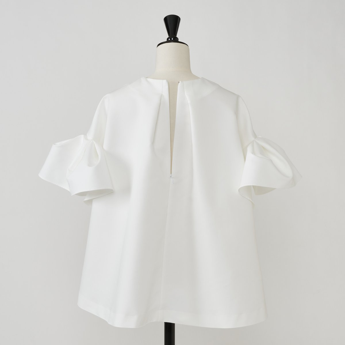 最安値　8/16までの限定価格　Heve FINスリーブBL　ホワイト フィンスリーブBL ホワイトheve