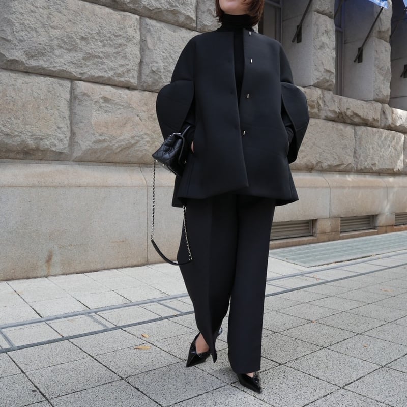 予約】Tulip Sleeve Bonding Coat | HEVE