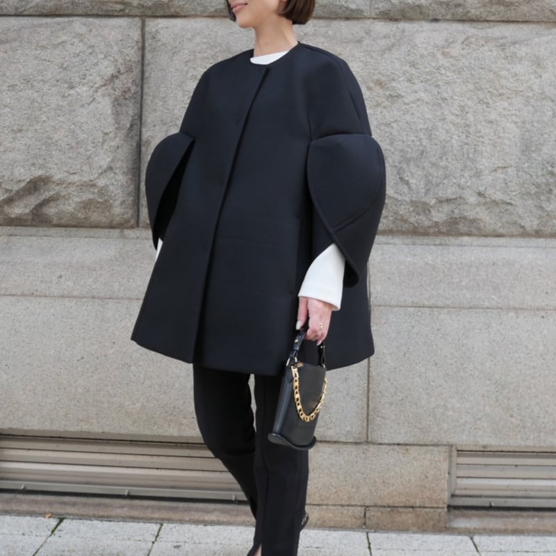 予約】Tulip Sleeve Bonding Coat | HEVE