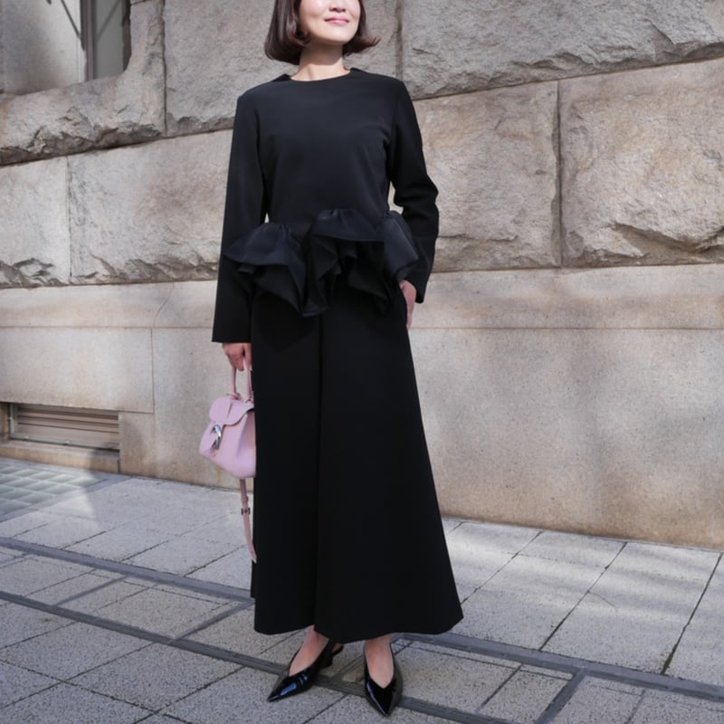 Prima Peplum BL black | HEVE
