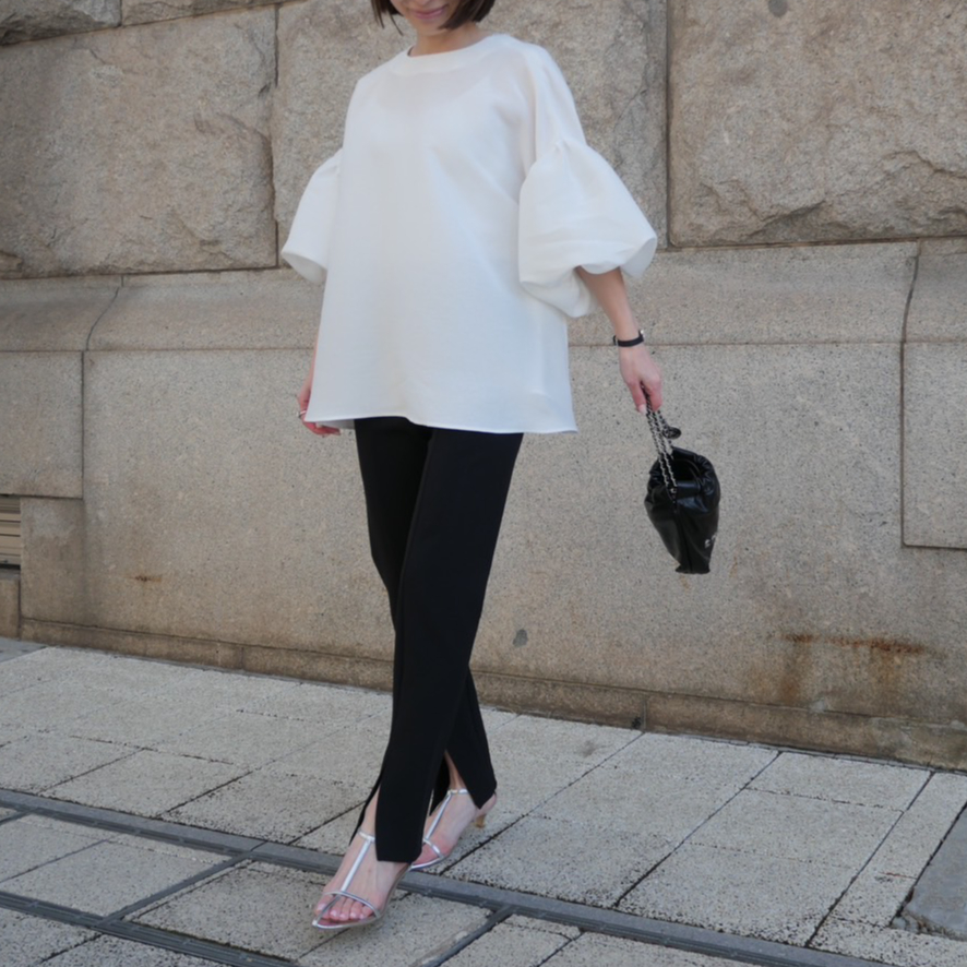 Whip Ballon Sleeve BL white | HEVE