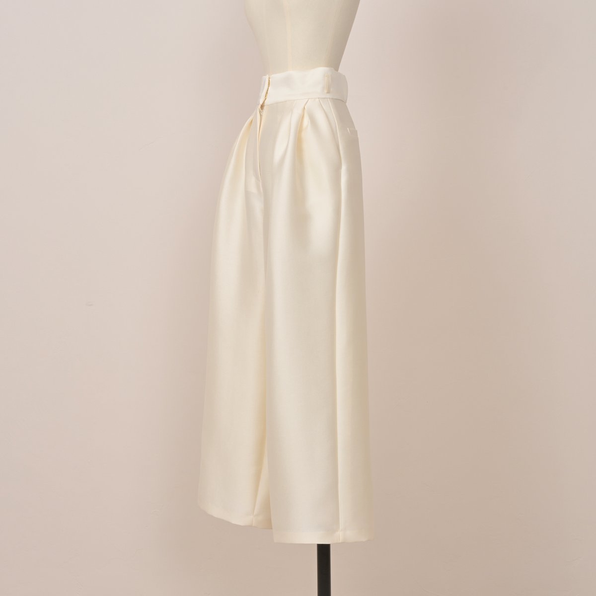 Heve シルキータックワイドパンツ バニラ 36