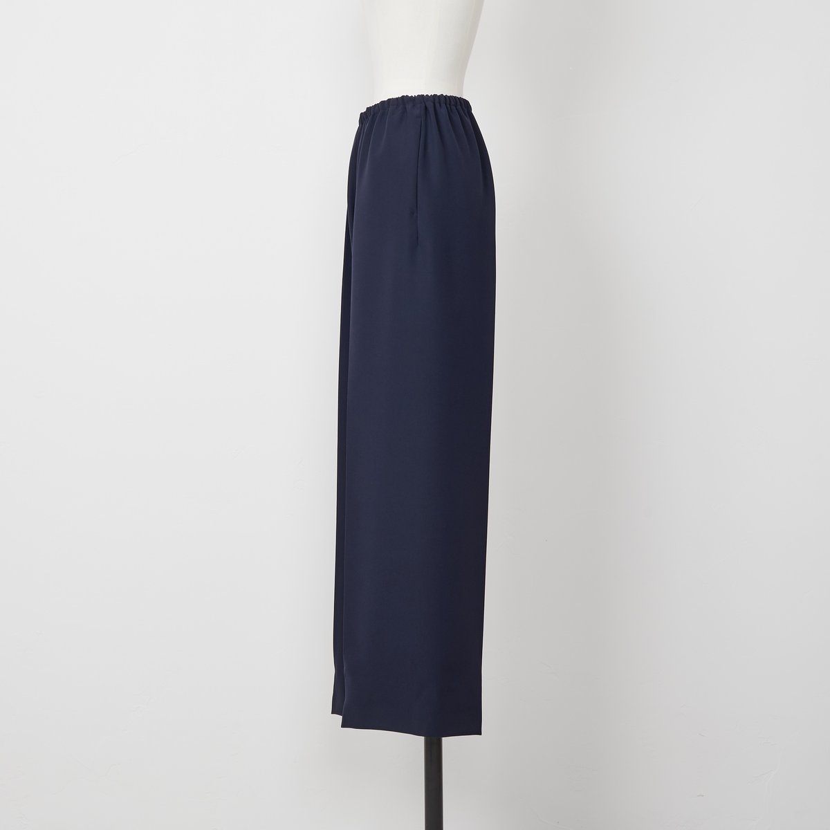 heveネイビー バルーンシルエット 予約】Relax Pants navy | HEVE