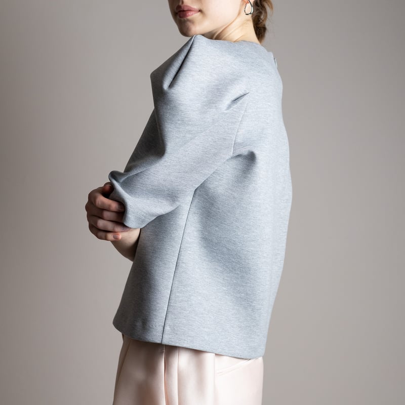 予約】Puff Shoulder Tops gray | HEVE