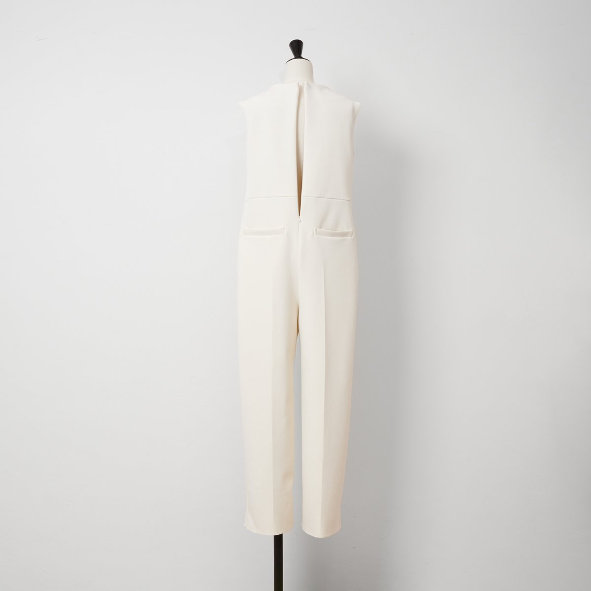 Heart neck all-in-one ecru | HEVE