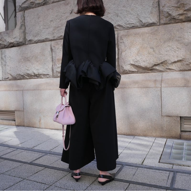 Prima Peplum BL black | HEVE