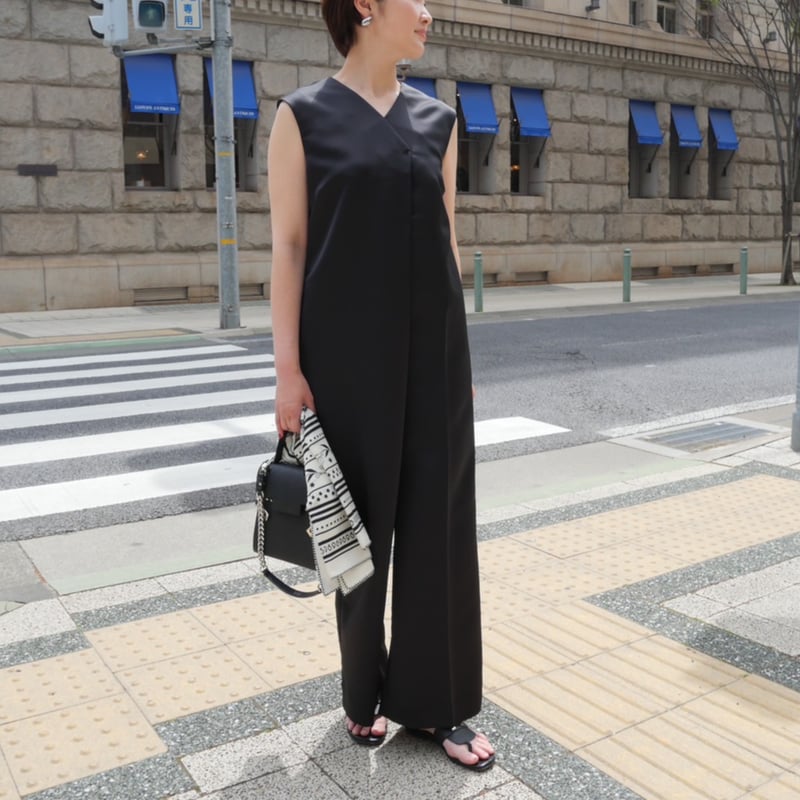 Satin all-in-one black | HEVE