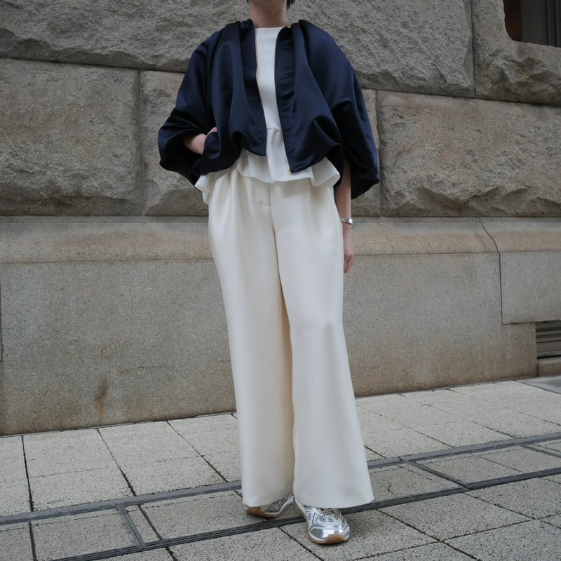 CLOUDブルゾン ネイビー | HEVE