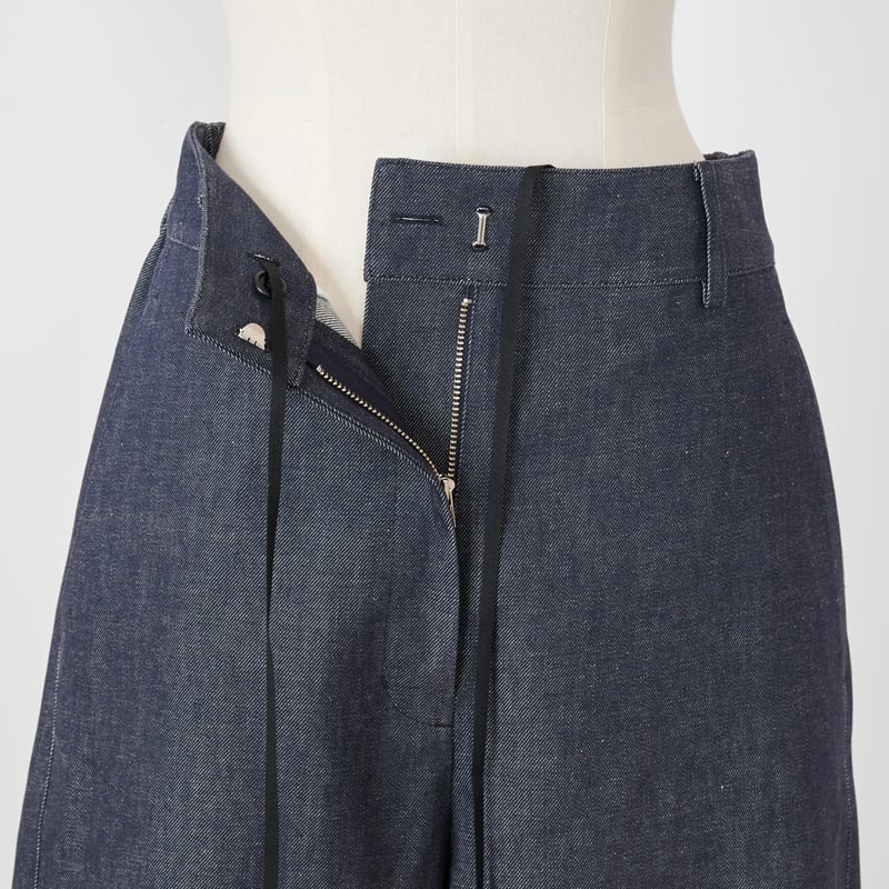 予約】Elegant Line Denim indigo | HEVE