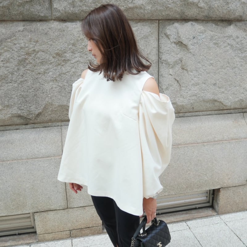 Cut off soulder BL vanilla | HEVE