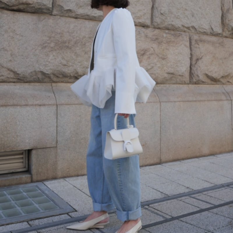 新品未使用タグ付き　HEVE Prima Peplum JK Black 38 楽しみにしてた @heve.jp Prima Peplum JK black 一目惚れだった