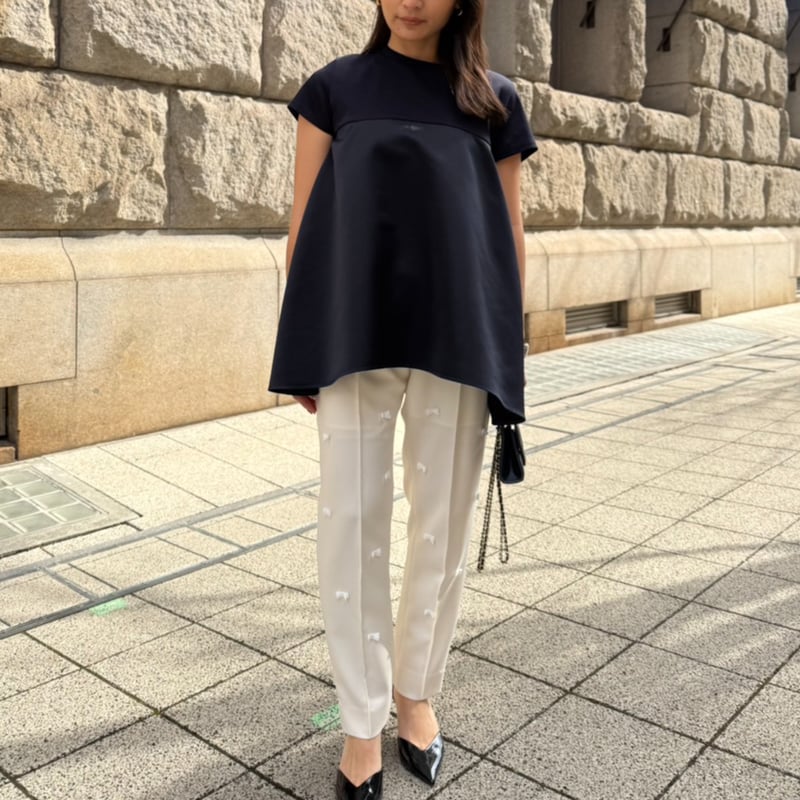 Heve ヘイヴ　パフシェルトップス Ladybug Tops navy | HEVE