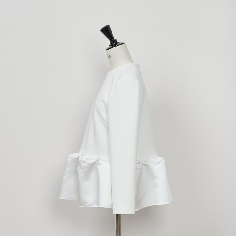 リンブラック様★美品★ ヘイヴHeve tulip bonding blouse リンブラック様☆美品☆ ヘイヴHeve tulip bonding blouse