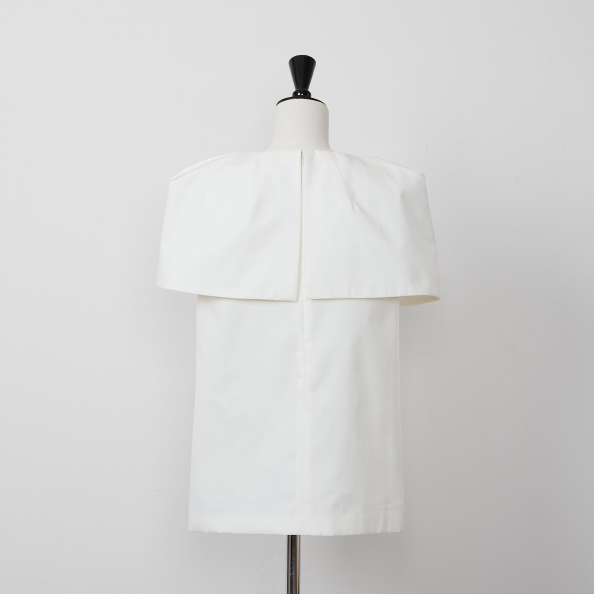 予約】Layer Cape BL vanilla | HEVE