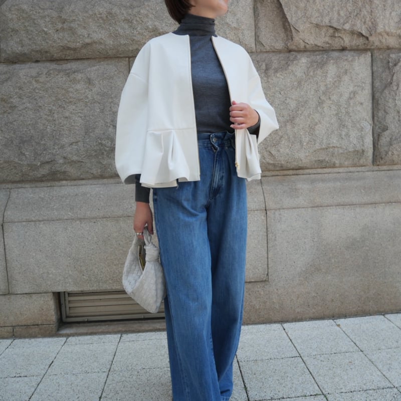 Heve【新品】Petal Form Blouson　ペプラムレザーblack Petal Form Blouson black | HEVE