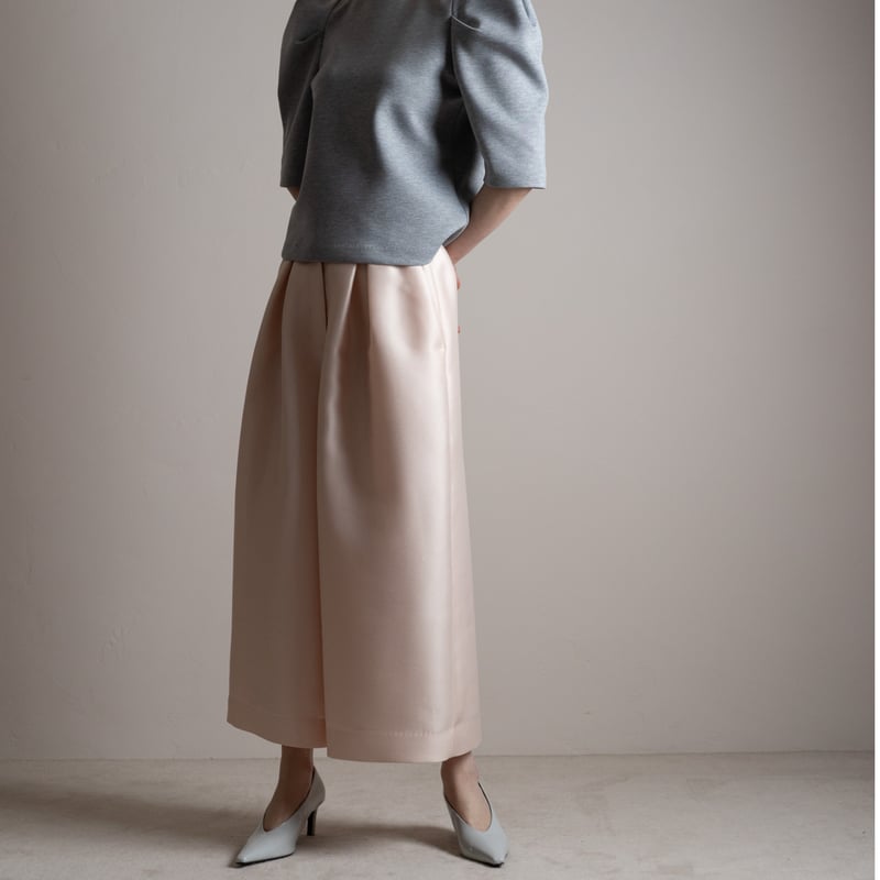 Sheer Satin Gaucho PT peach | HEVE